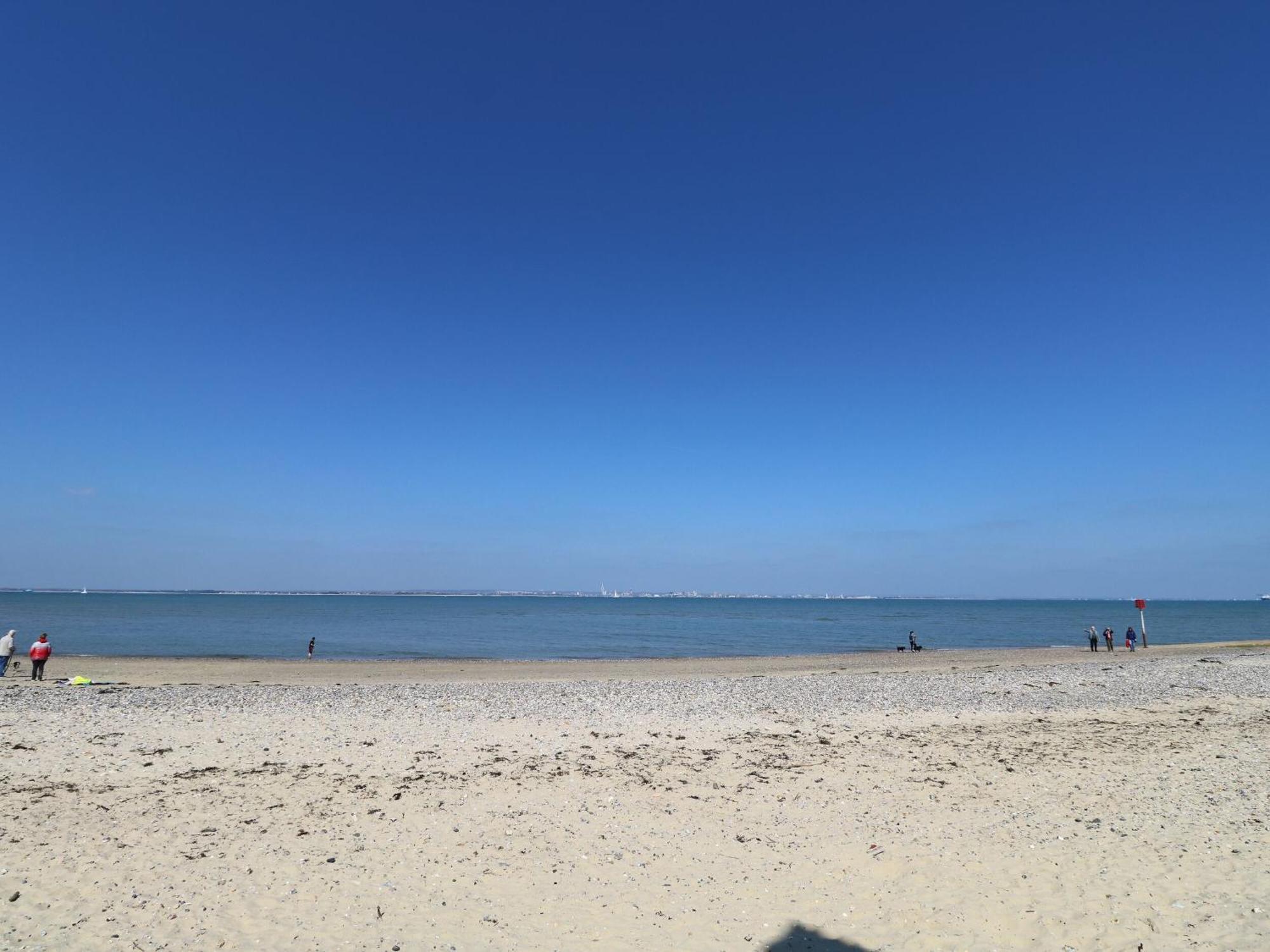 High Tide Villa Cowes  Ngoại thất bức ảnh