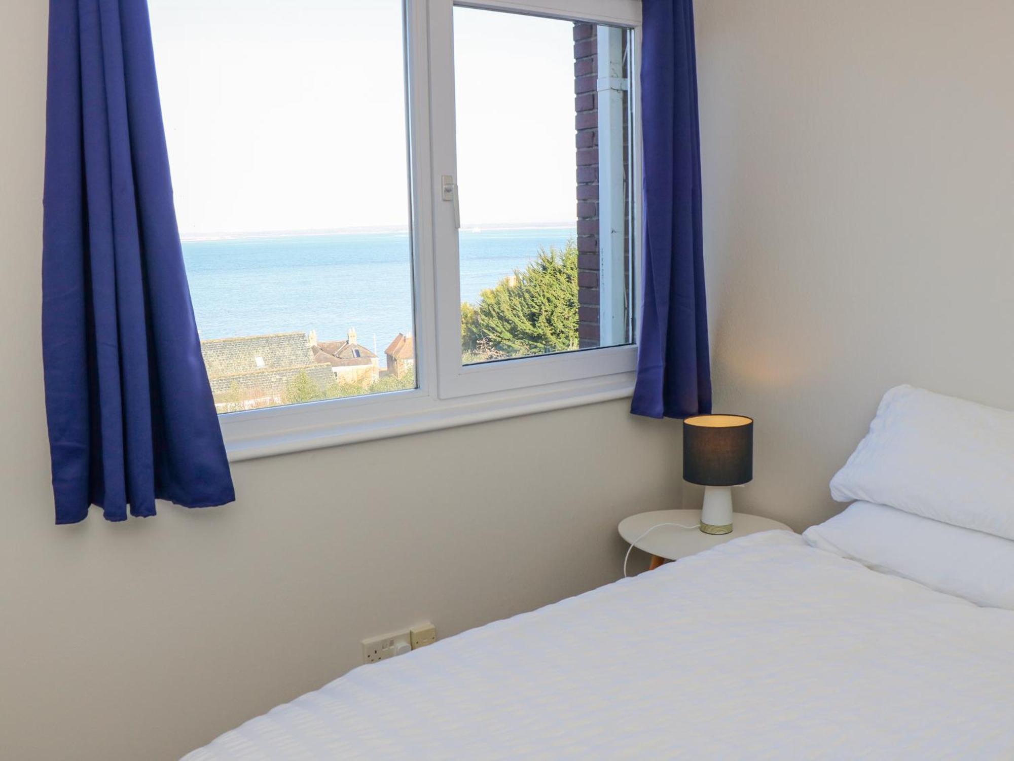 High Tide Villa Cowes  Ngoại thất bức ảnh